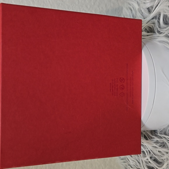 Valentino Garavani Empty Box - Picture 3 of 7